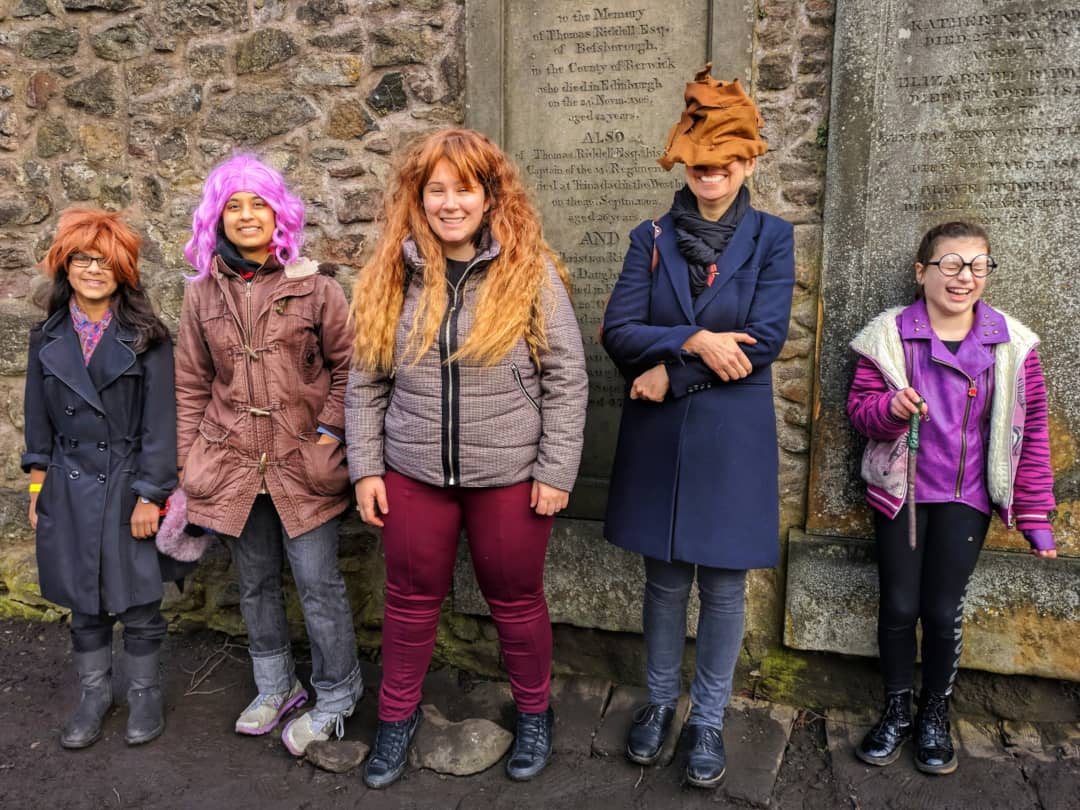 A child dies laughing in front of Tom Riddle's grave Greyfriars Kirkyard